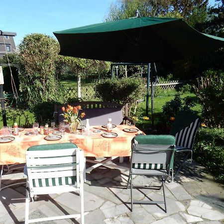 Duesseldorfer Privatzimmer Buitenkant foto