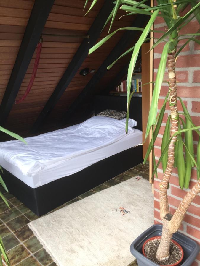 Duesseldorfer Privatzimmer Buitenkant foto