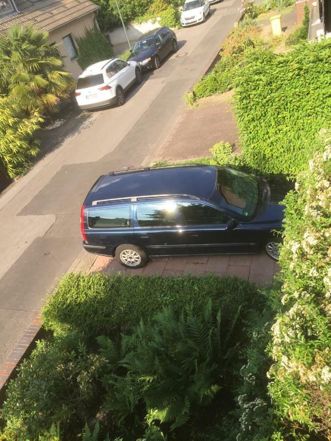 Duesseldorfer Privatzimmer Buitenkant foto