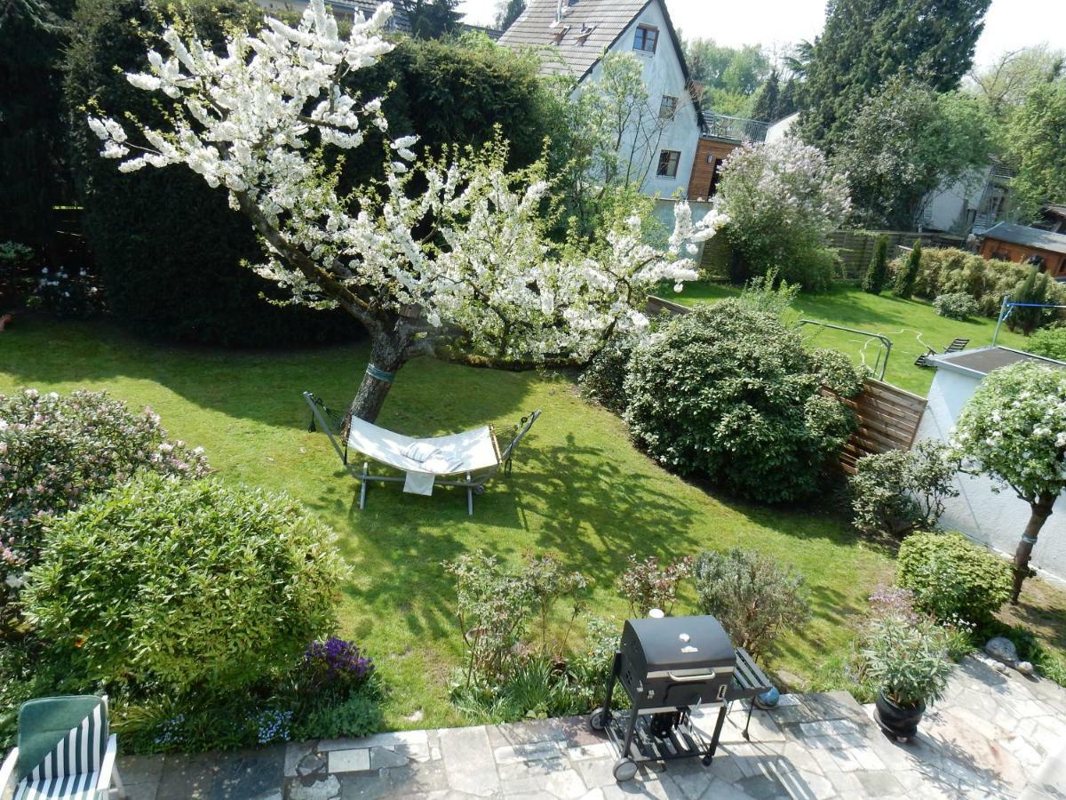 Duesseldorfer Privatzimmer Buitenkant foto